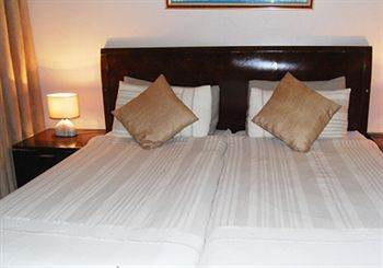 Lodge Savoy Cape Town